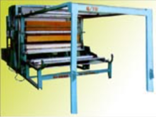 膠粘復(fù)合機(jī)(D型) 熱熔粉復(fù)合ZPJ5